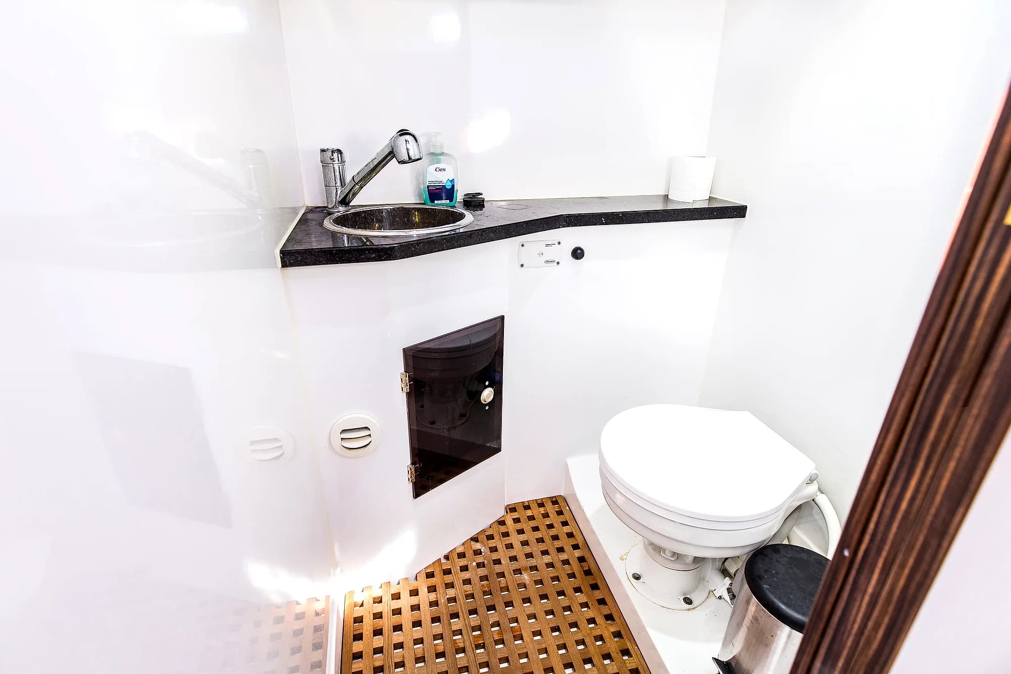 Stillo 30  prycznic z wc