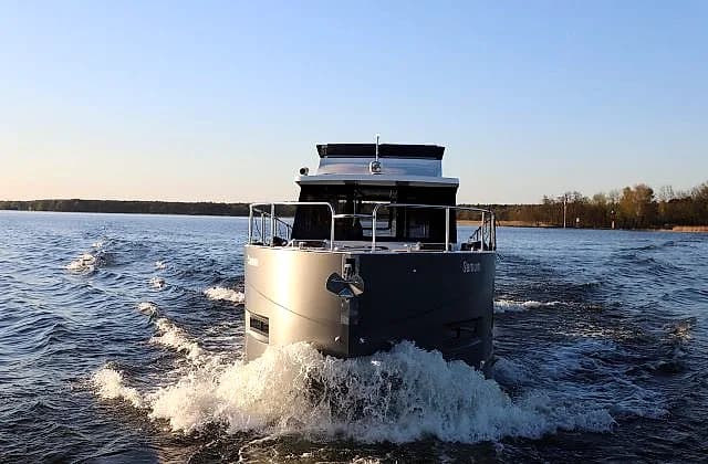 Futura 40 Mikołajki Sumatra