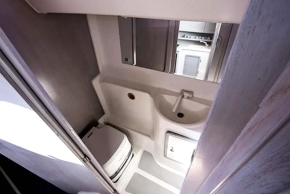 Sedna 30 wc