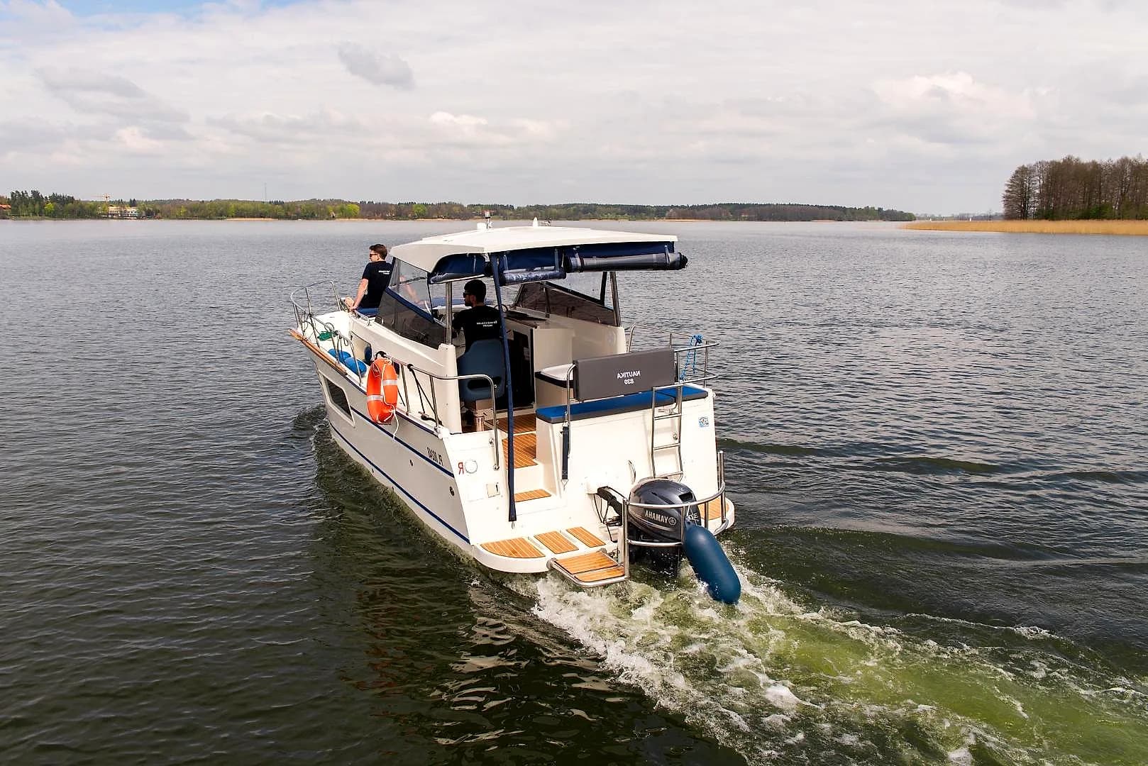Nautica 830 / 2014 — zdjęcie 1