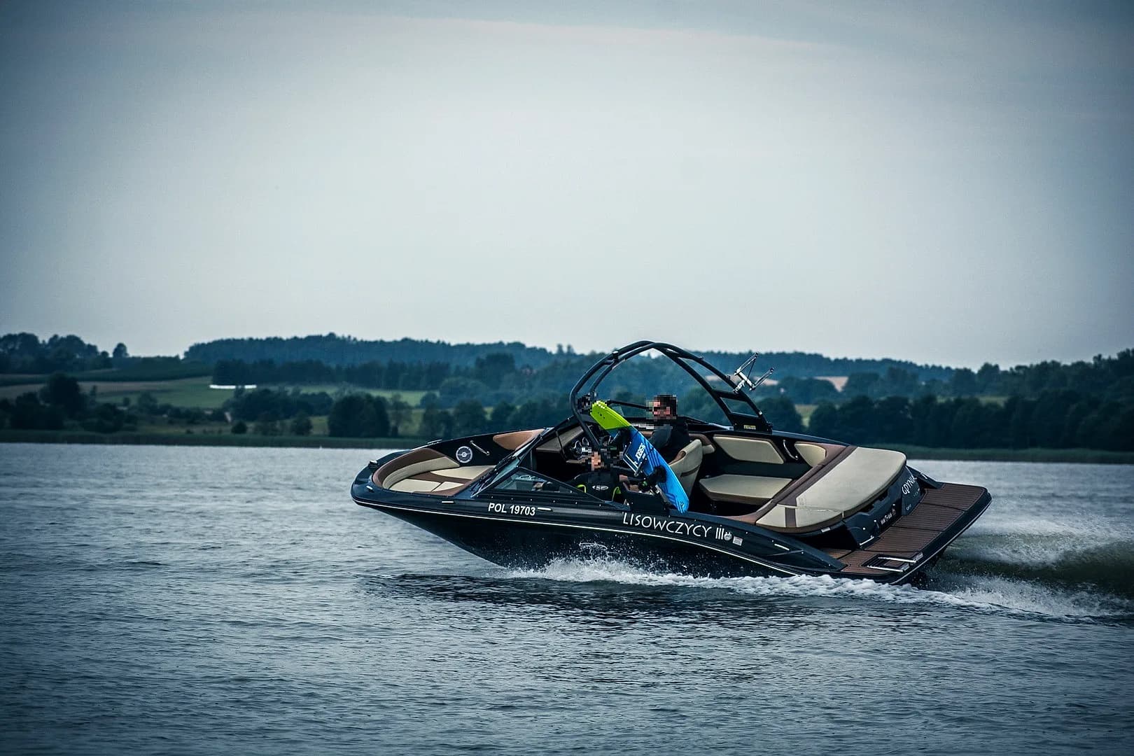 Sea Ray 210 — zdjęcie 5