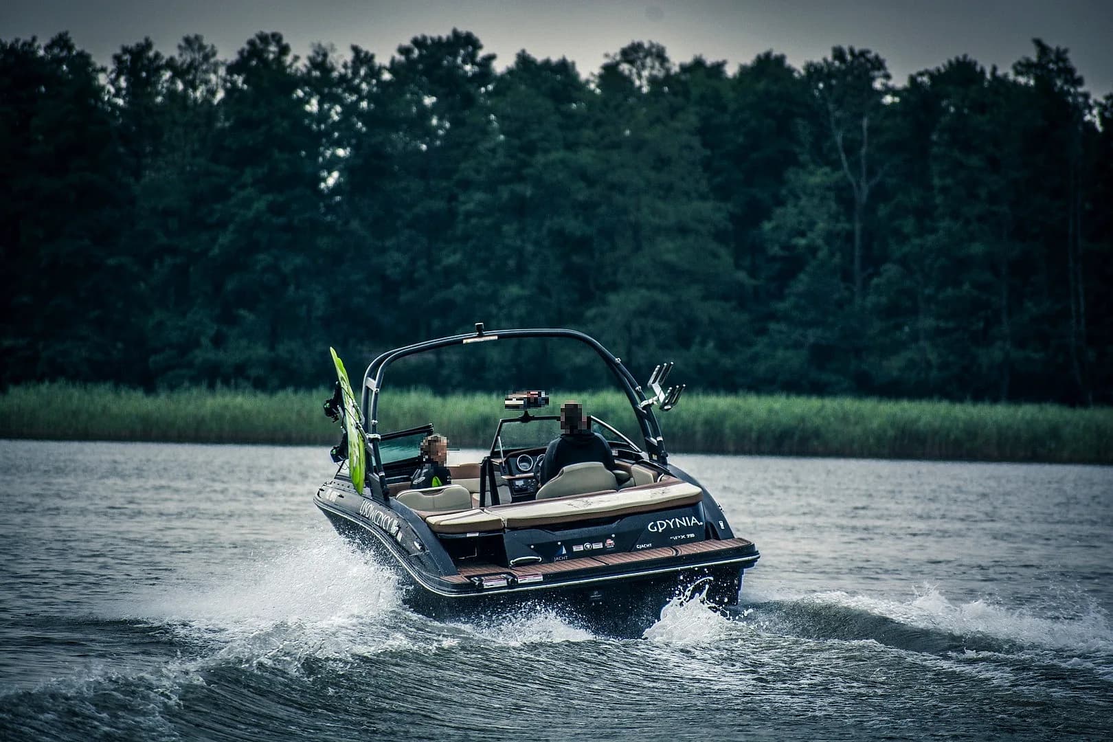Sea Ray 210 — zdjęcie 11