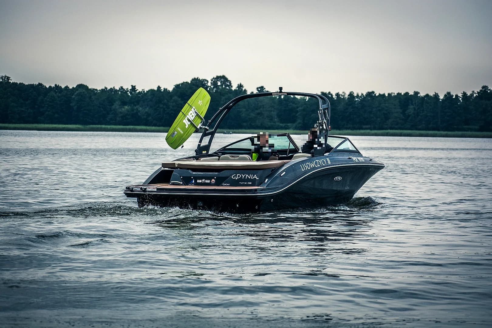Sea Ray 210 — zdjęcie 16