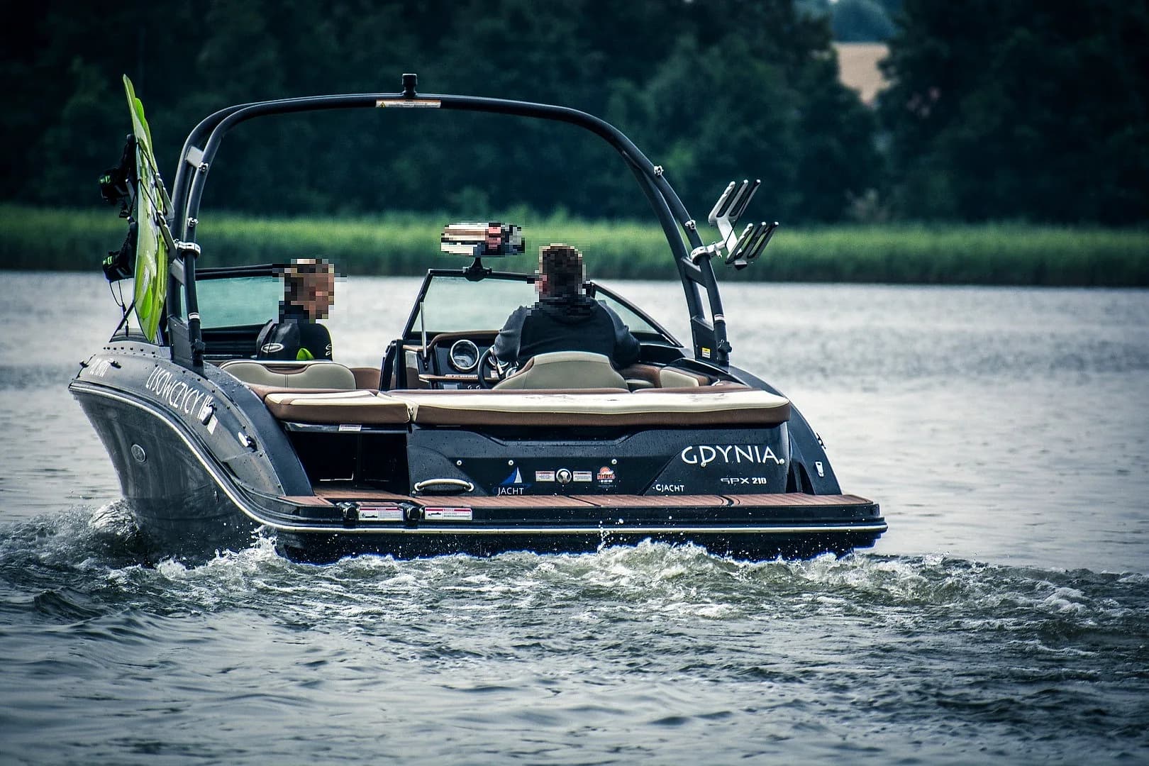 Sea Ray 210 — zdjęcie 17