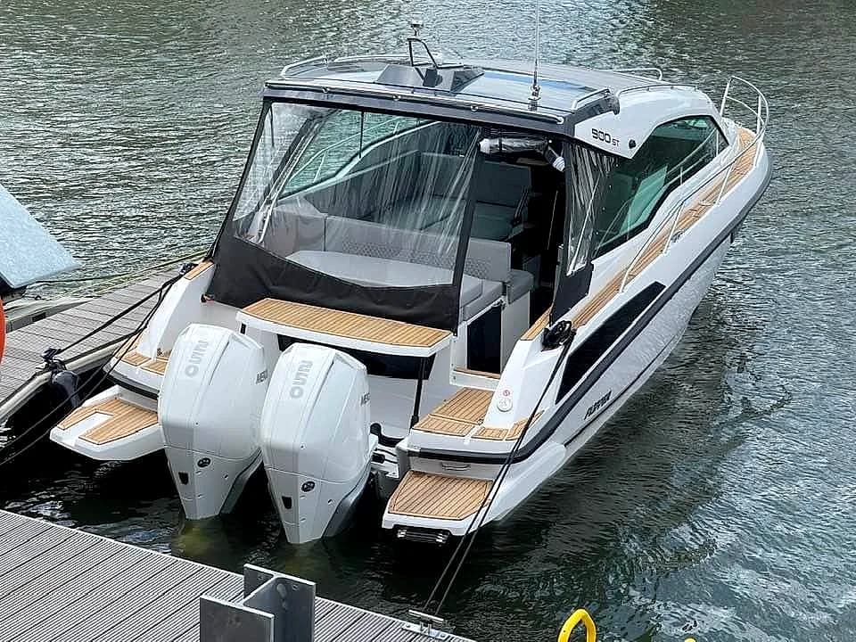 Flipper 900 ST — zdjęcie 1
