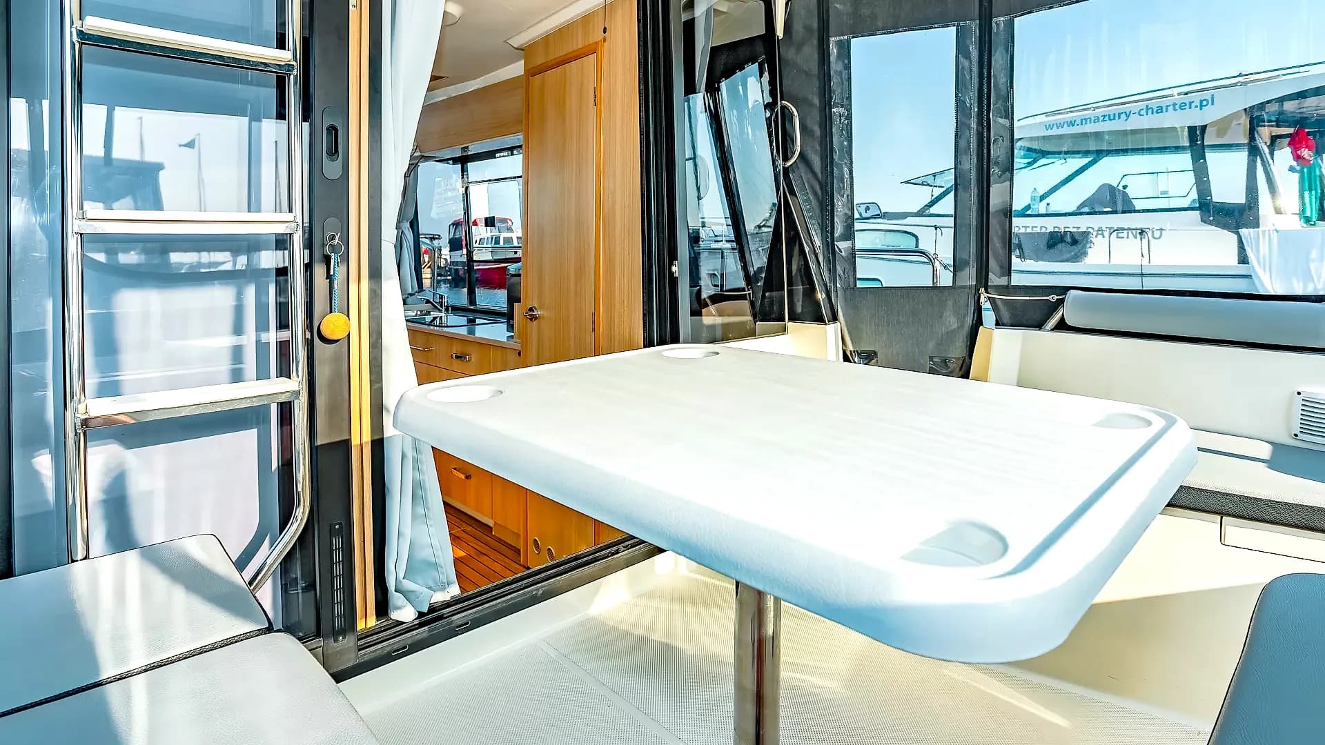 Suncamper 35 Flybridge — zdjęcie 8