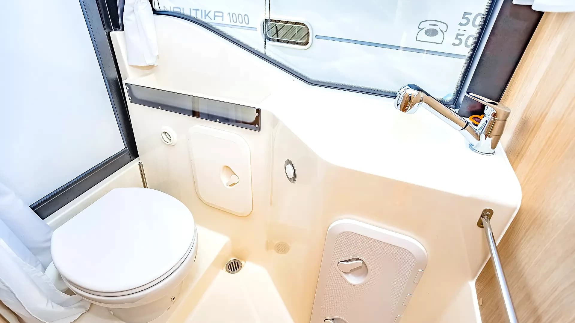 Suncamper 35 Flybridge — zdjęcie 18