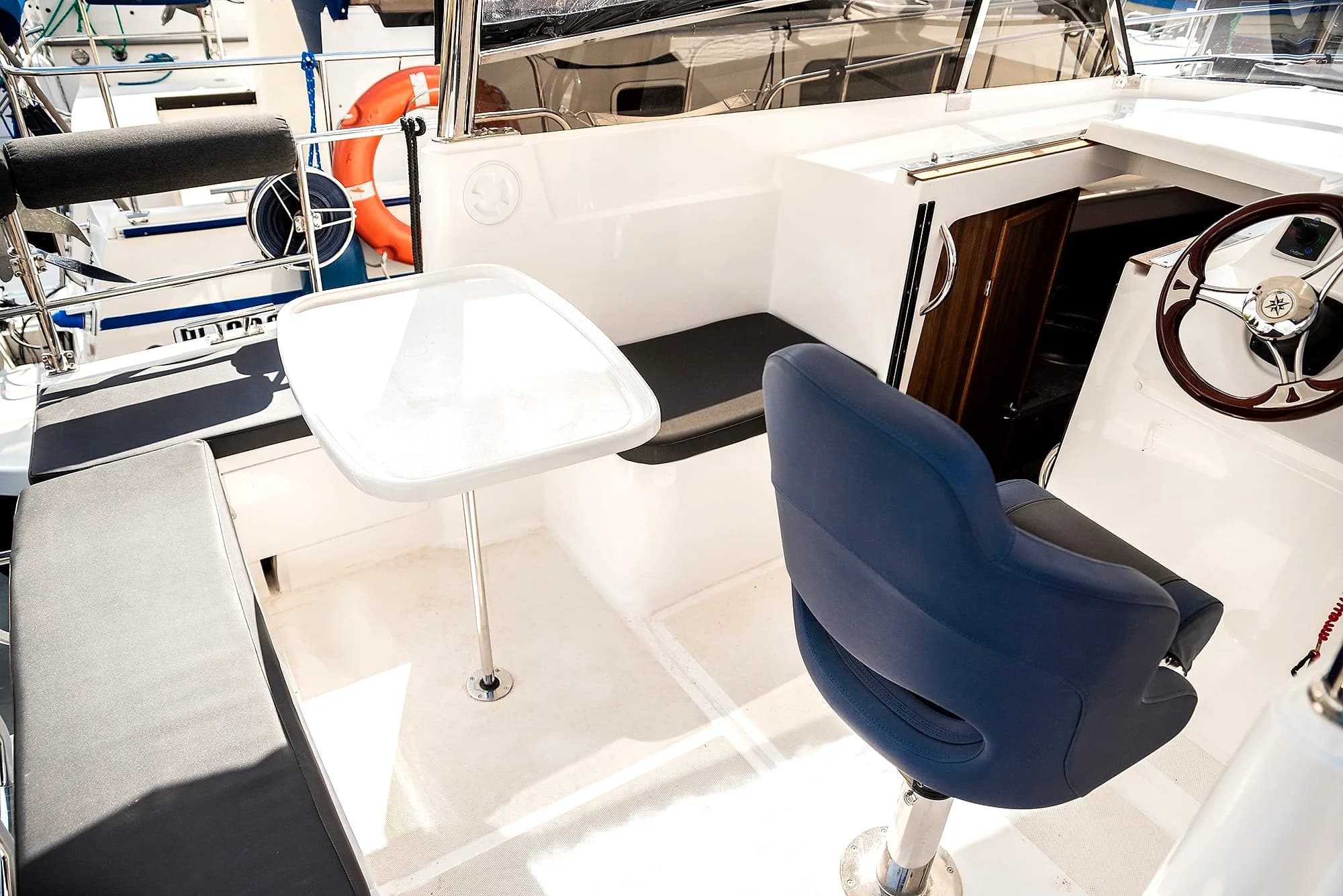 Nautika 830 — zdjęcie 14