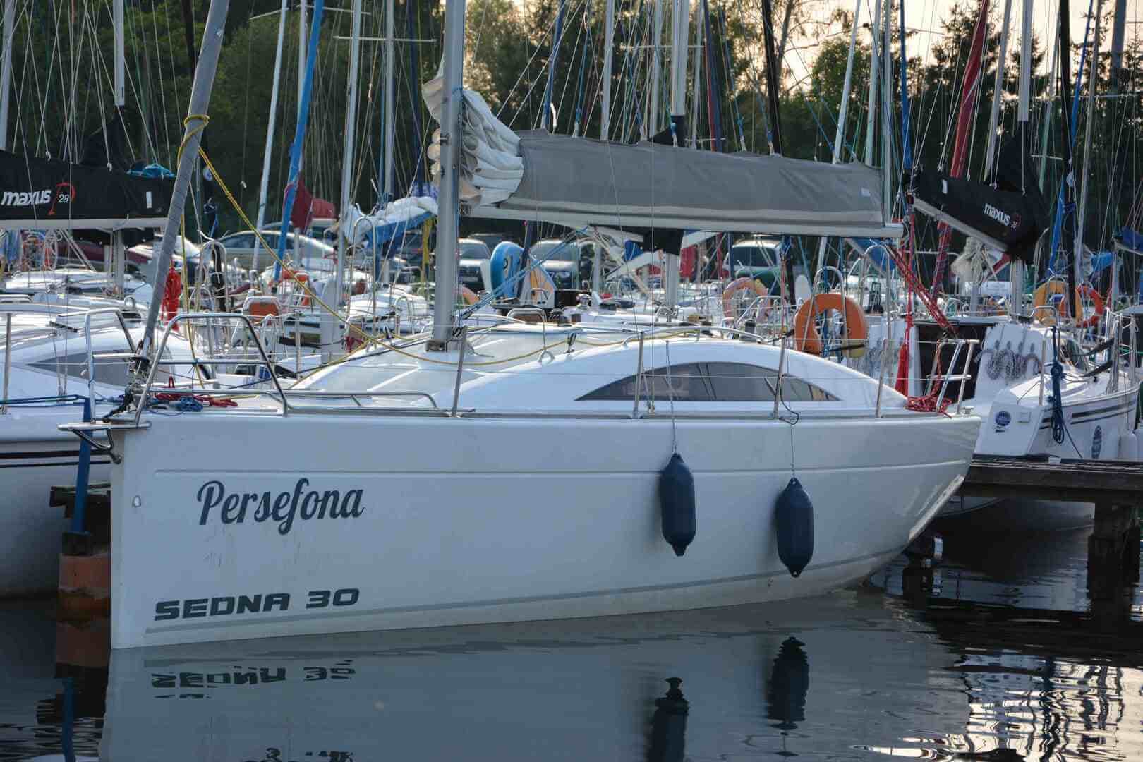 Sedna 30 z zewnatrz