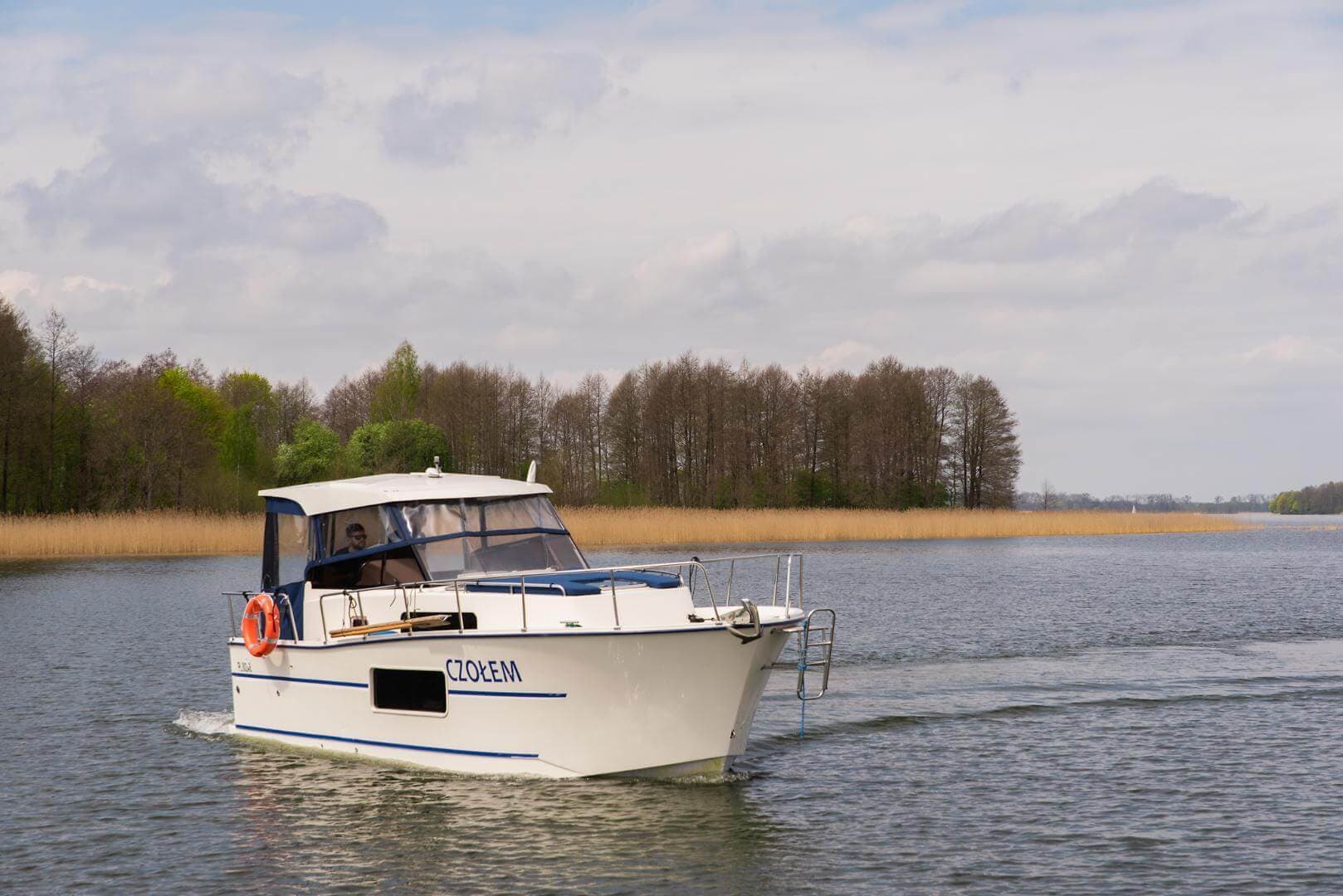 nautika-830-1668788355