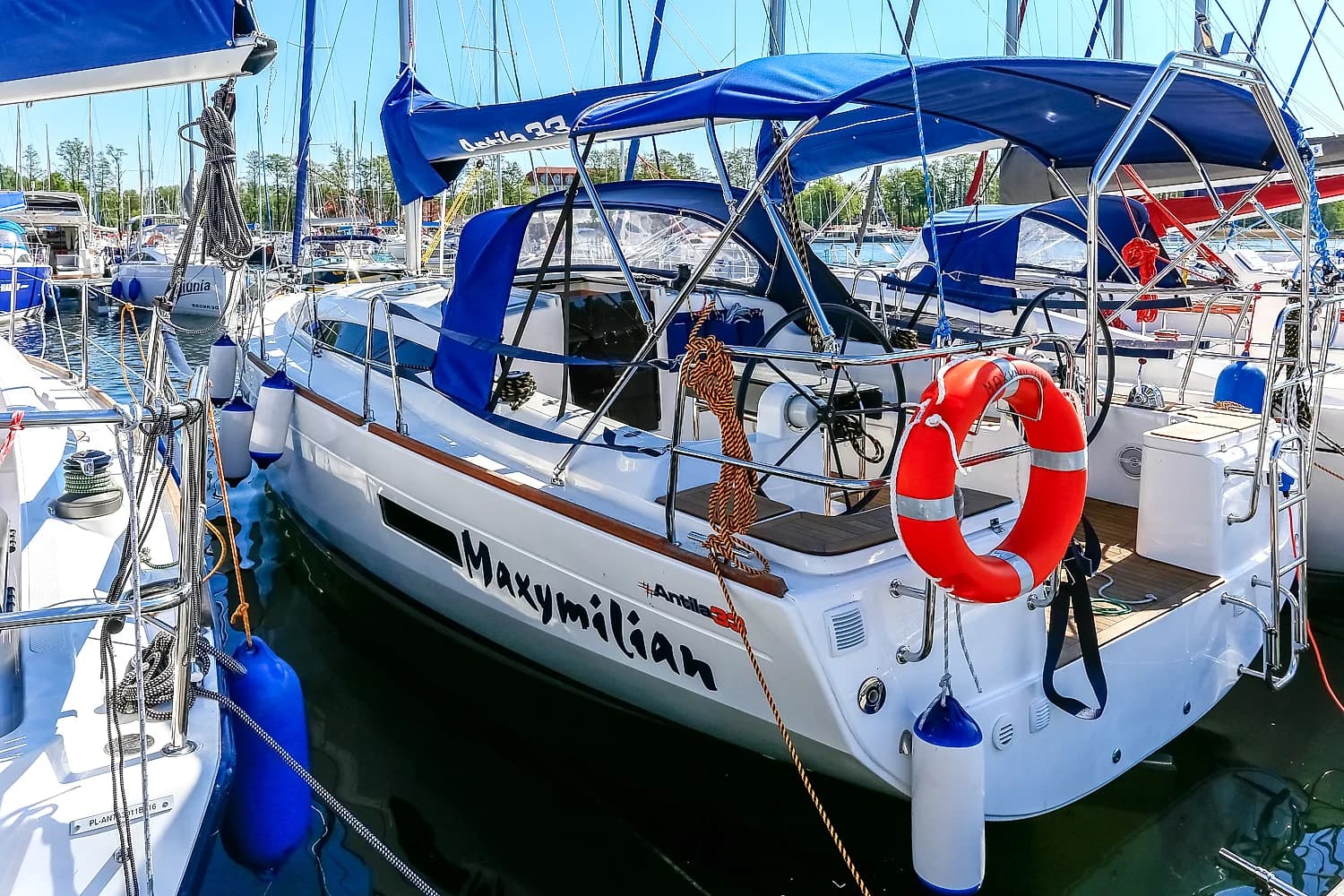 Czarter Antila 33 Mazury