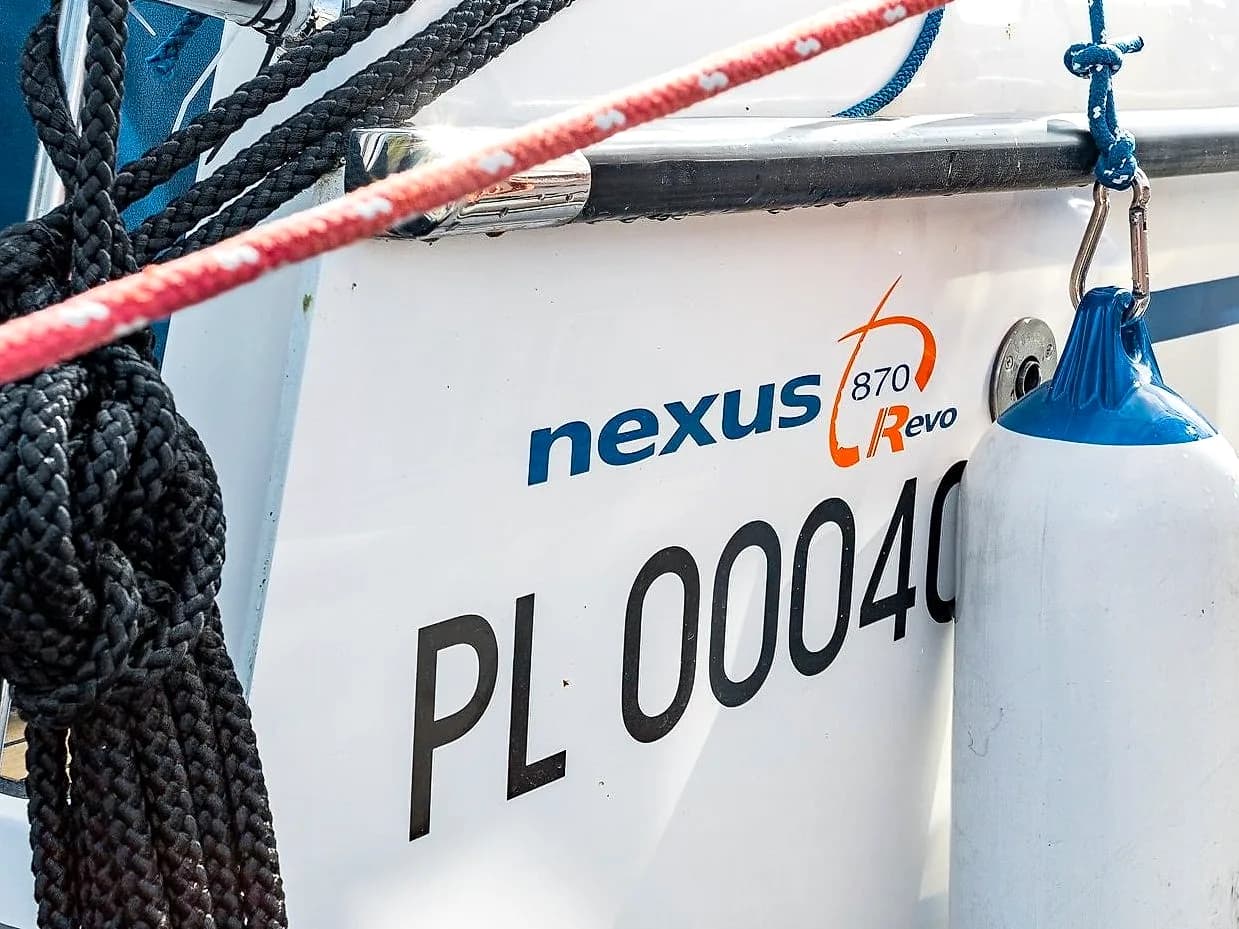 Nexus 870 Revo — zdjęcie 4